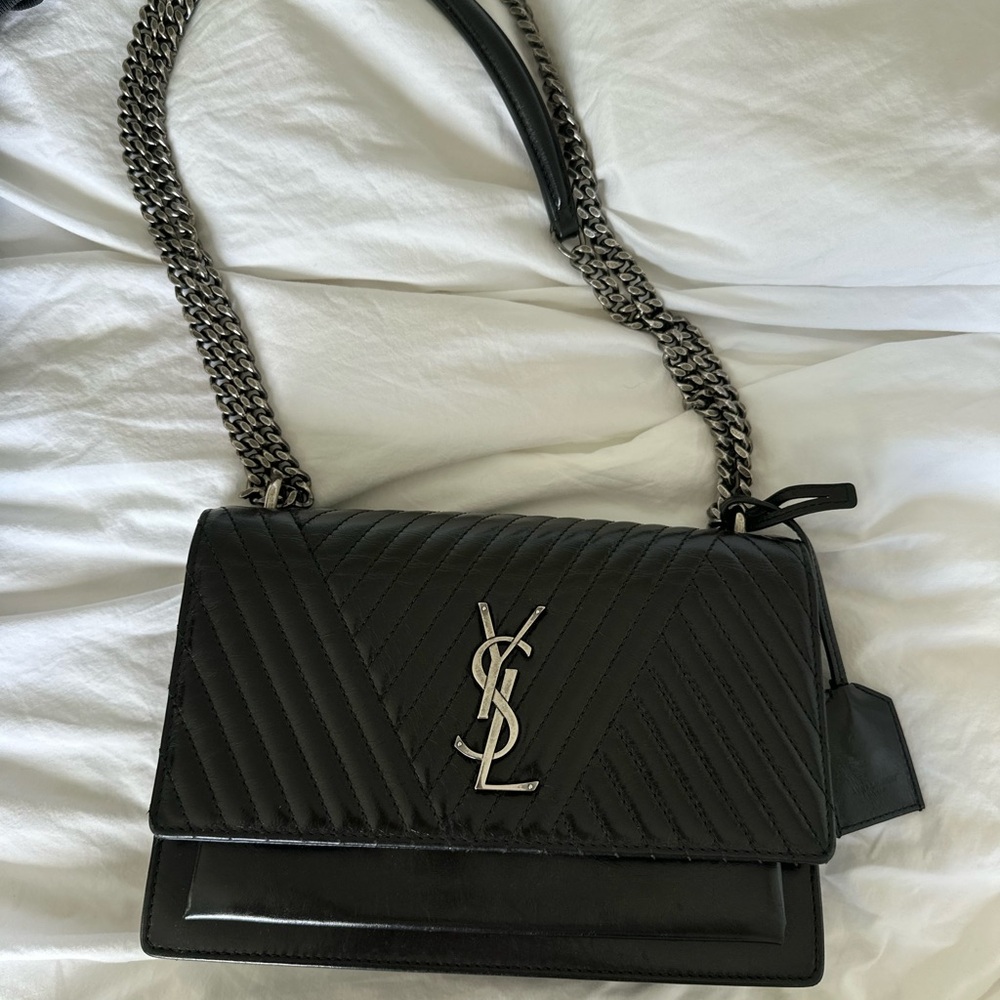 Yves Saint Laurent Black Quilted Leather Medium Sunset Bag